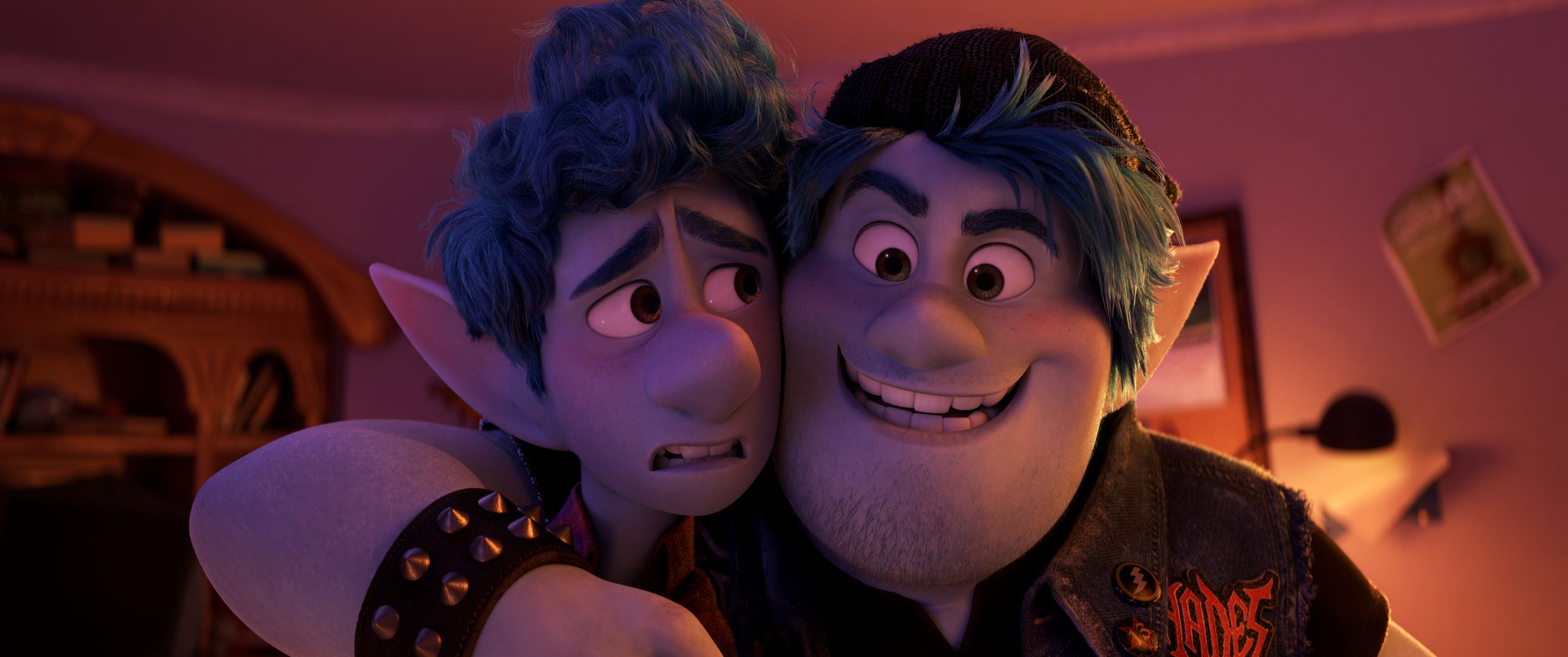 De två animerade alfbröderna från filmen Framåt.  © Disney Pixar